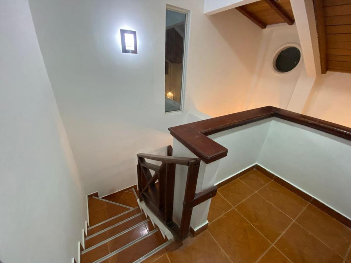 Modern Duplex 5 Minutes From The Historic Center Apartamento