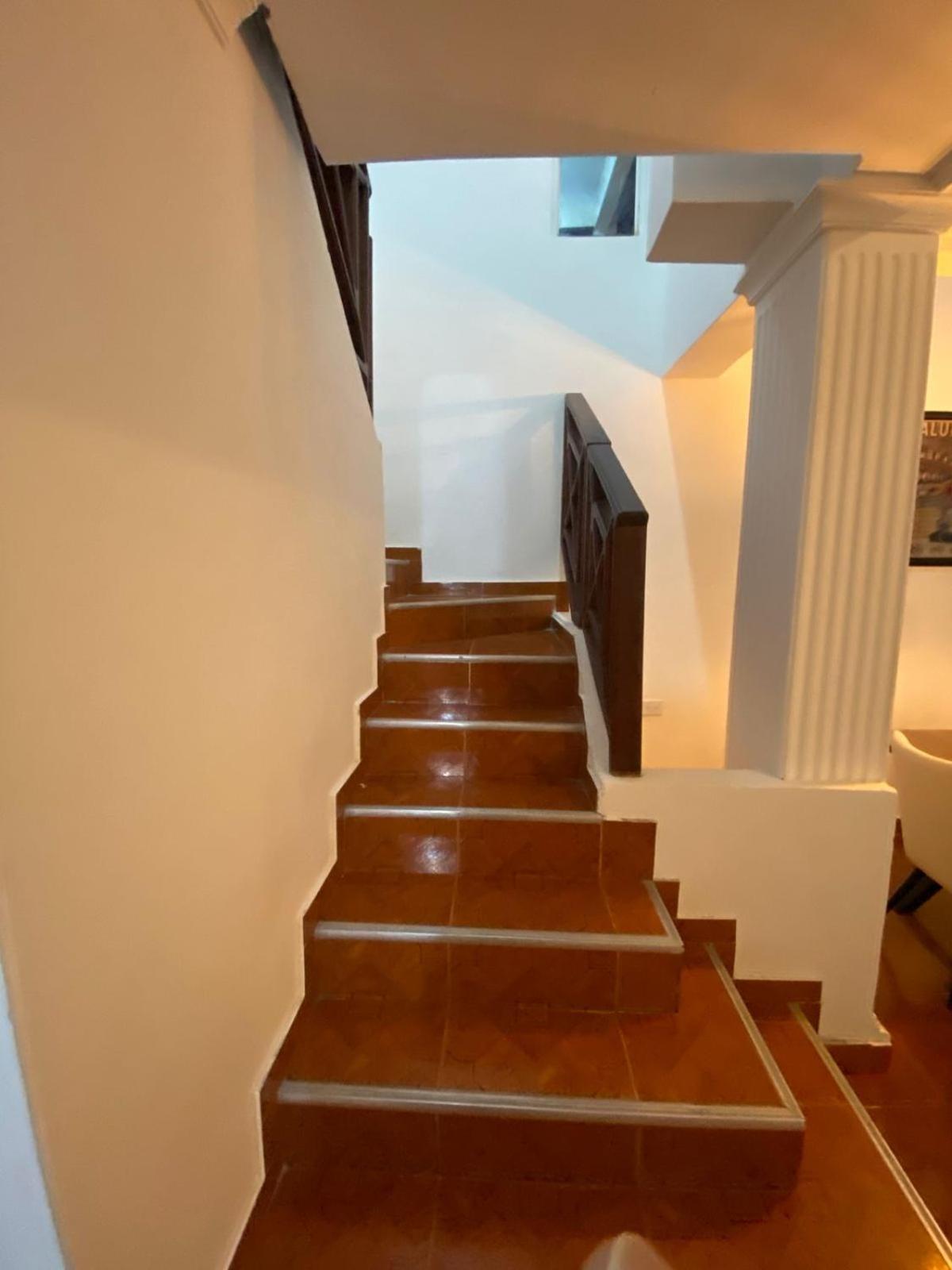 Modern Duplex 5 Minutes From The Historic Center Apartamento